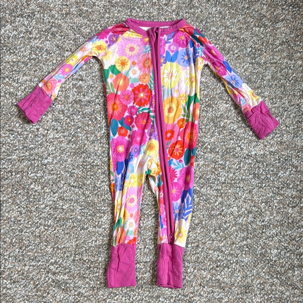 Little Sleepies Zippy. 0-3m. Rainbow Blooms.